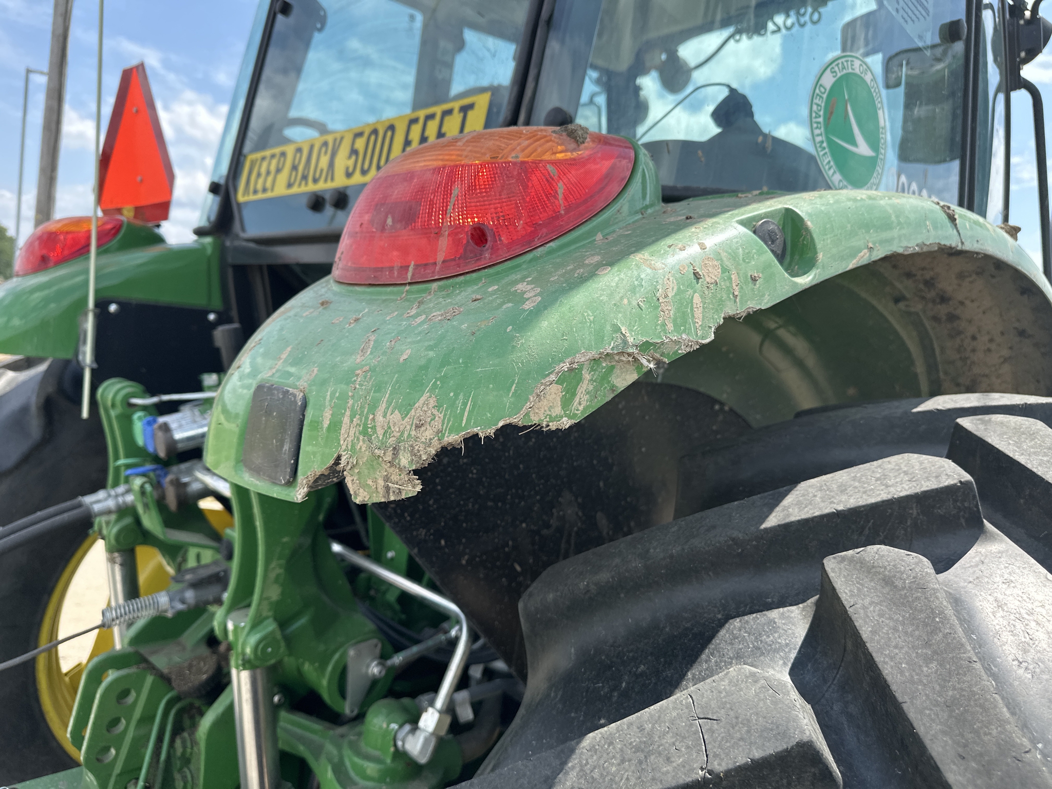2023 John Deere 6120E Image 22