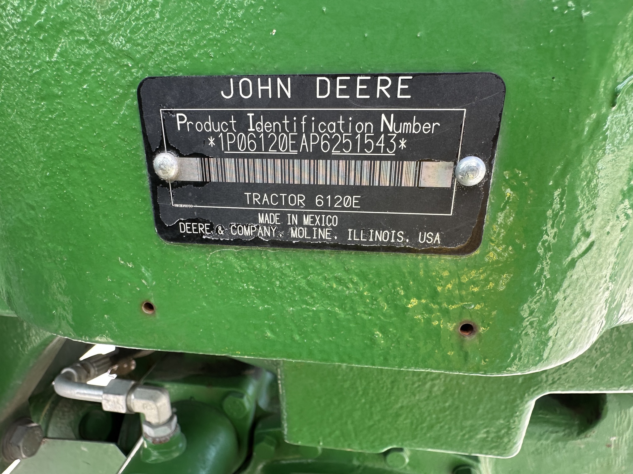 2023 John Deere 6120E Image 31