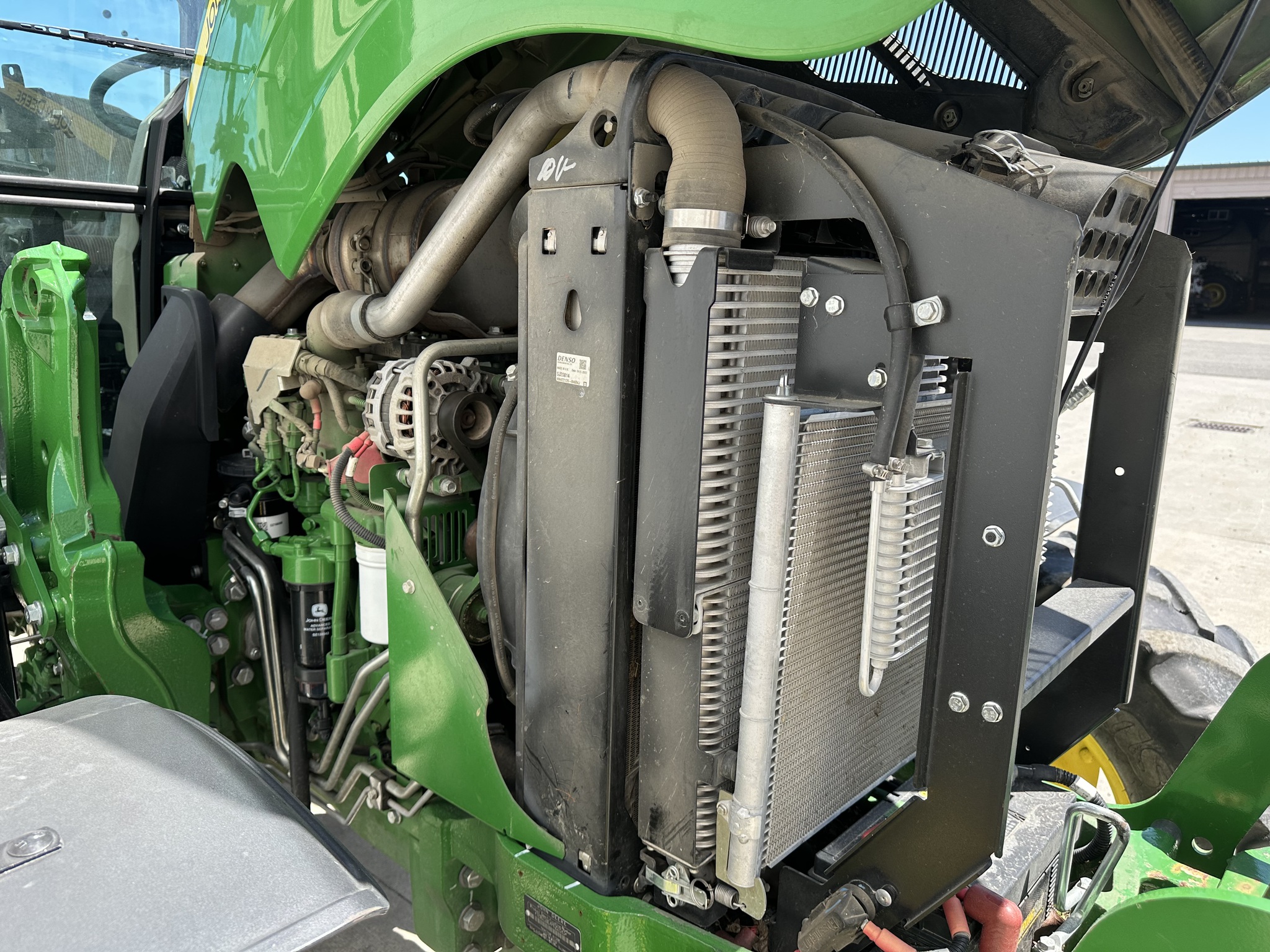 2023 John Deere 6120E Image 22