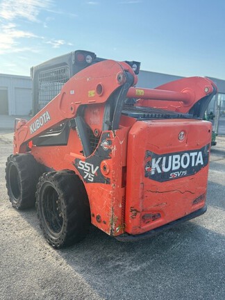 2017 Kubota SSV75 Picture 5 2017 Kubota SSV75-5