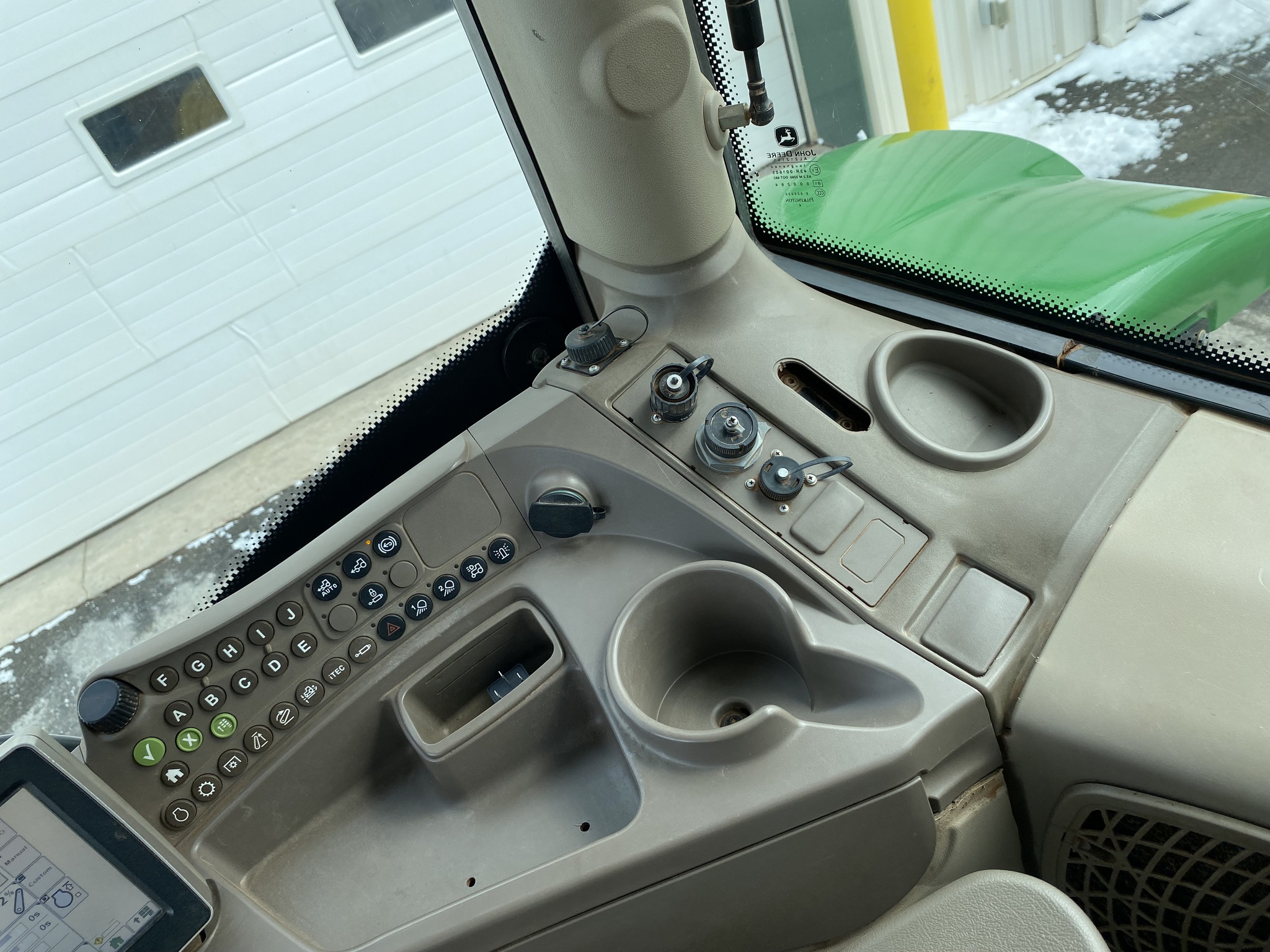 2014 John Deere 6125R Image 20