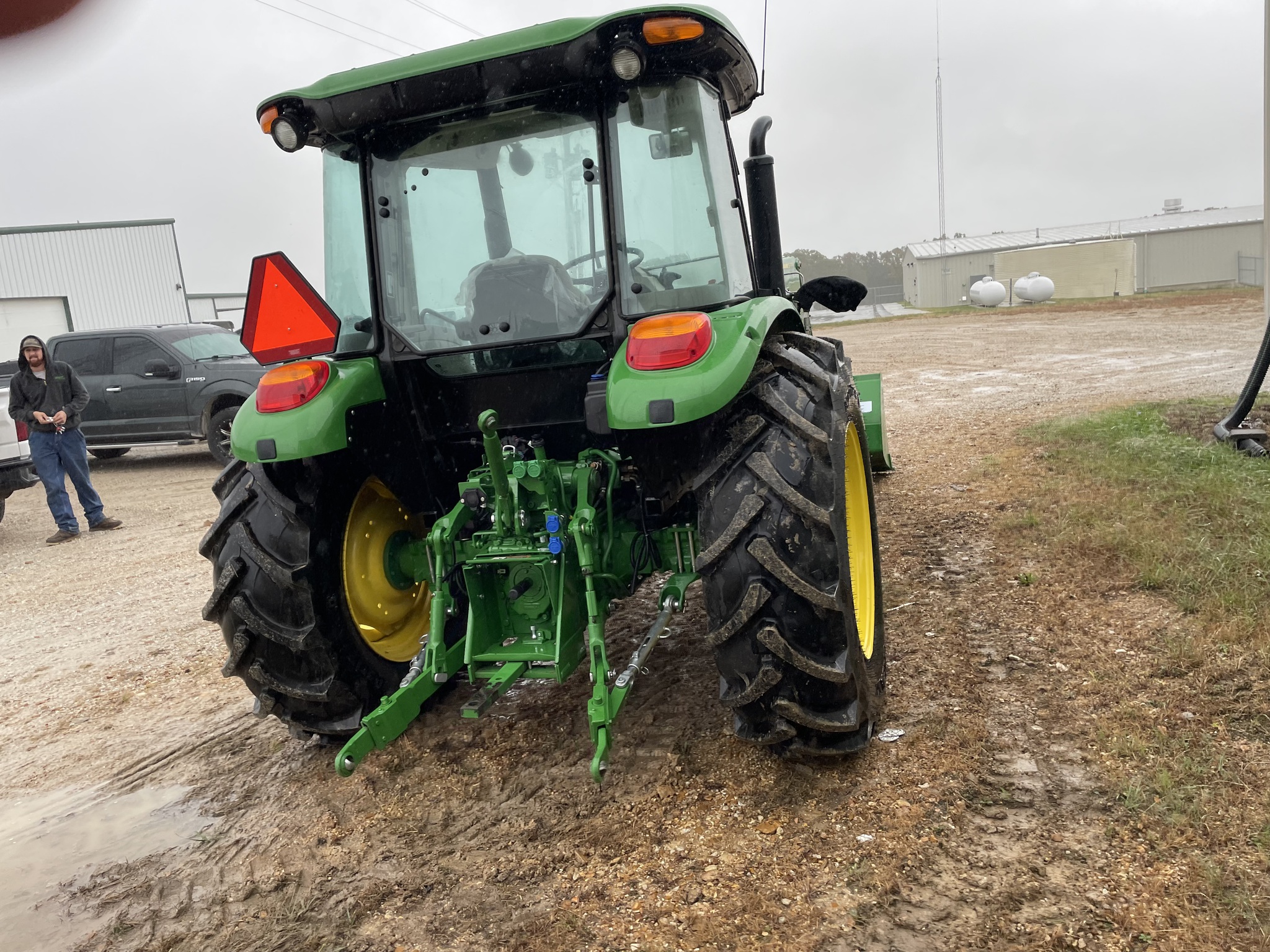  2024 John Deere 5075E at Heritage Tractor in Rolla, MO