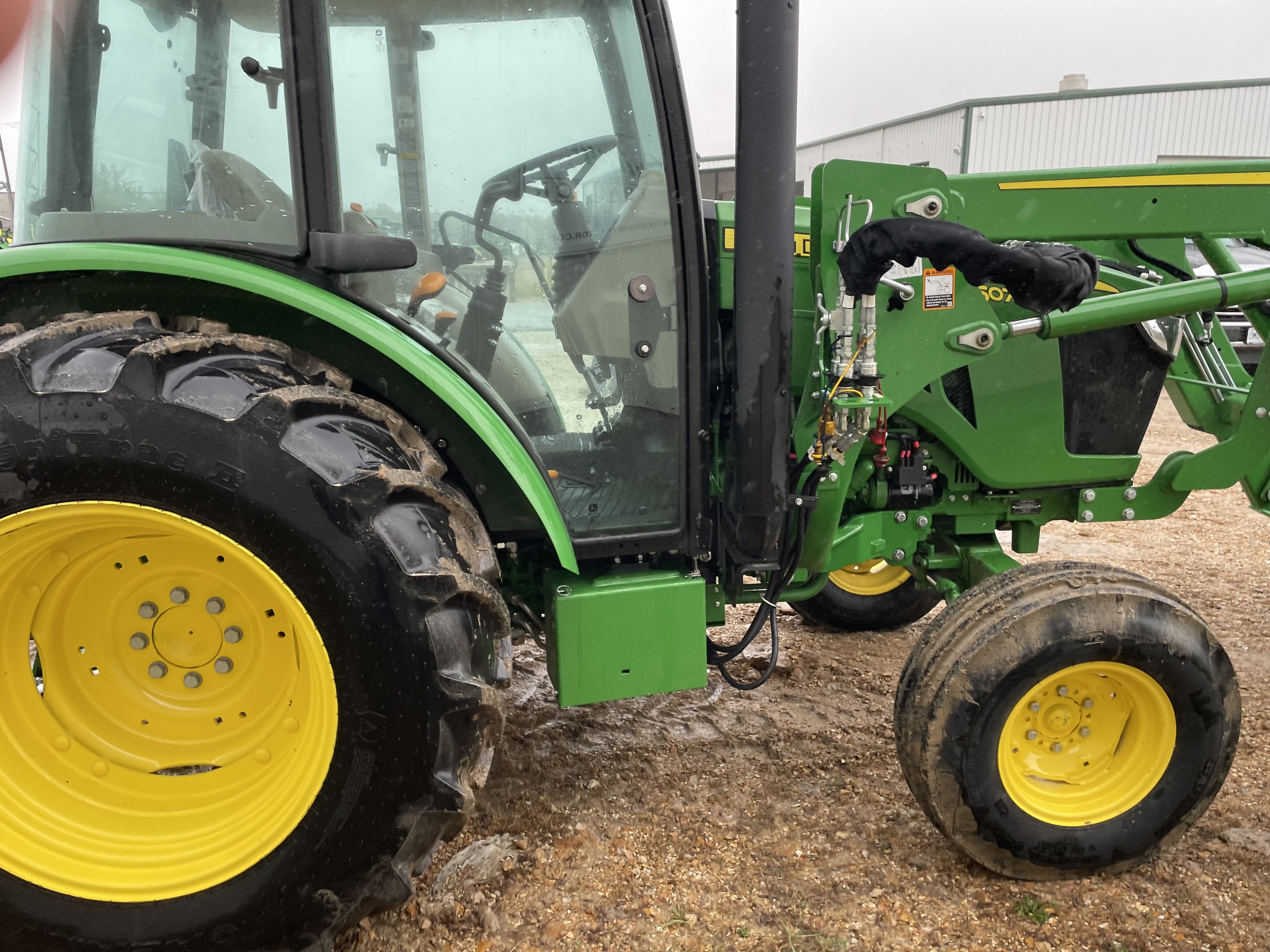  2024 John Deere 5075E at Heritage Tractor in Rolla, MO
