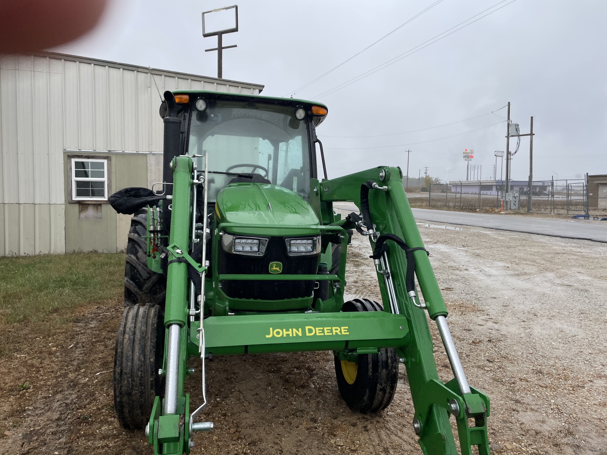 2024 John Deere 5075E at Heritage Tractor in Rolla, MO