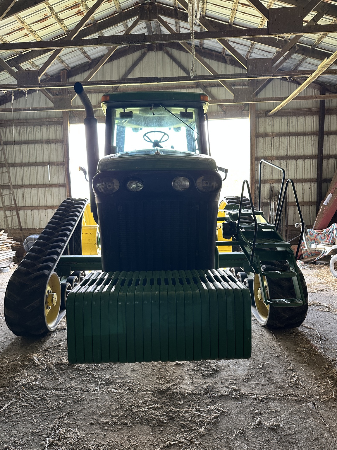 2003 John Deere 8420T Image 3