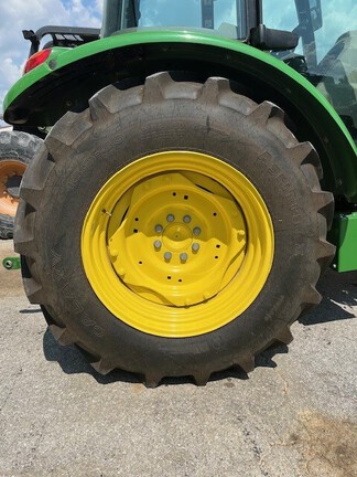 2023 John Deere 5067E