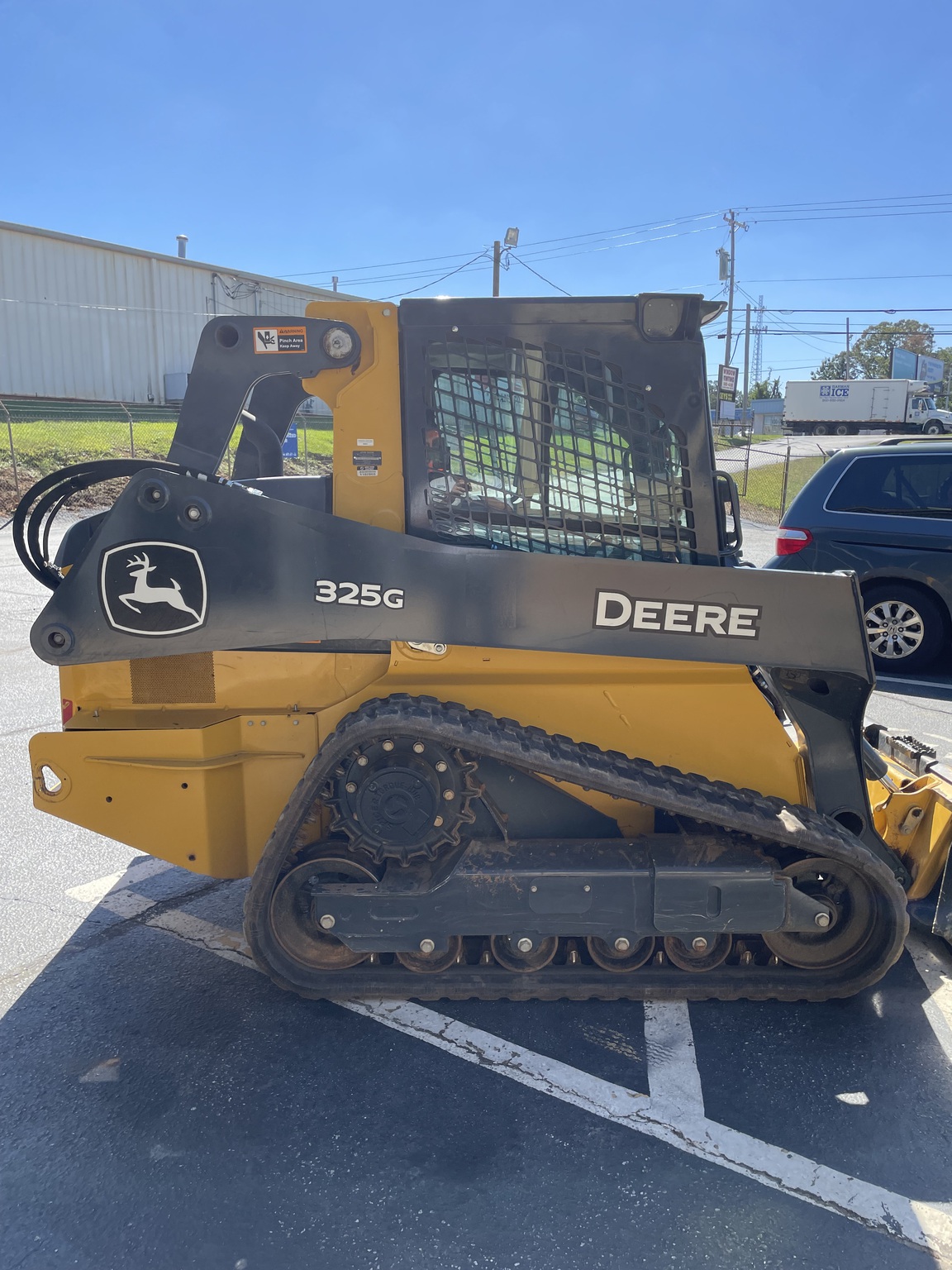 2022 John Deere 325G Image 2