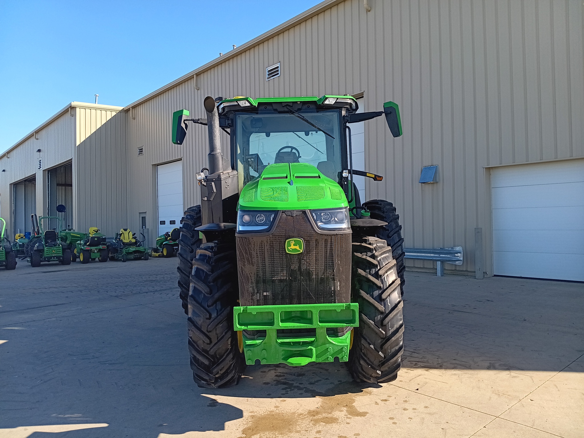 2024 John Deere 8R 250 Image 9