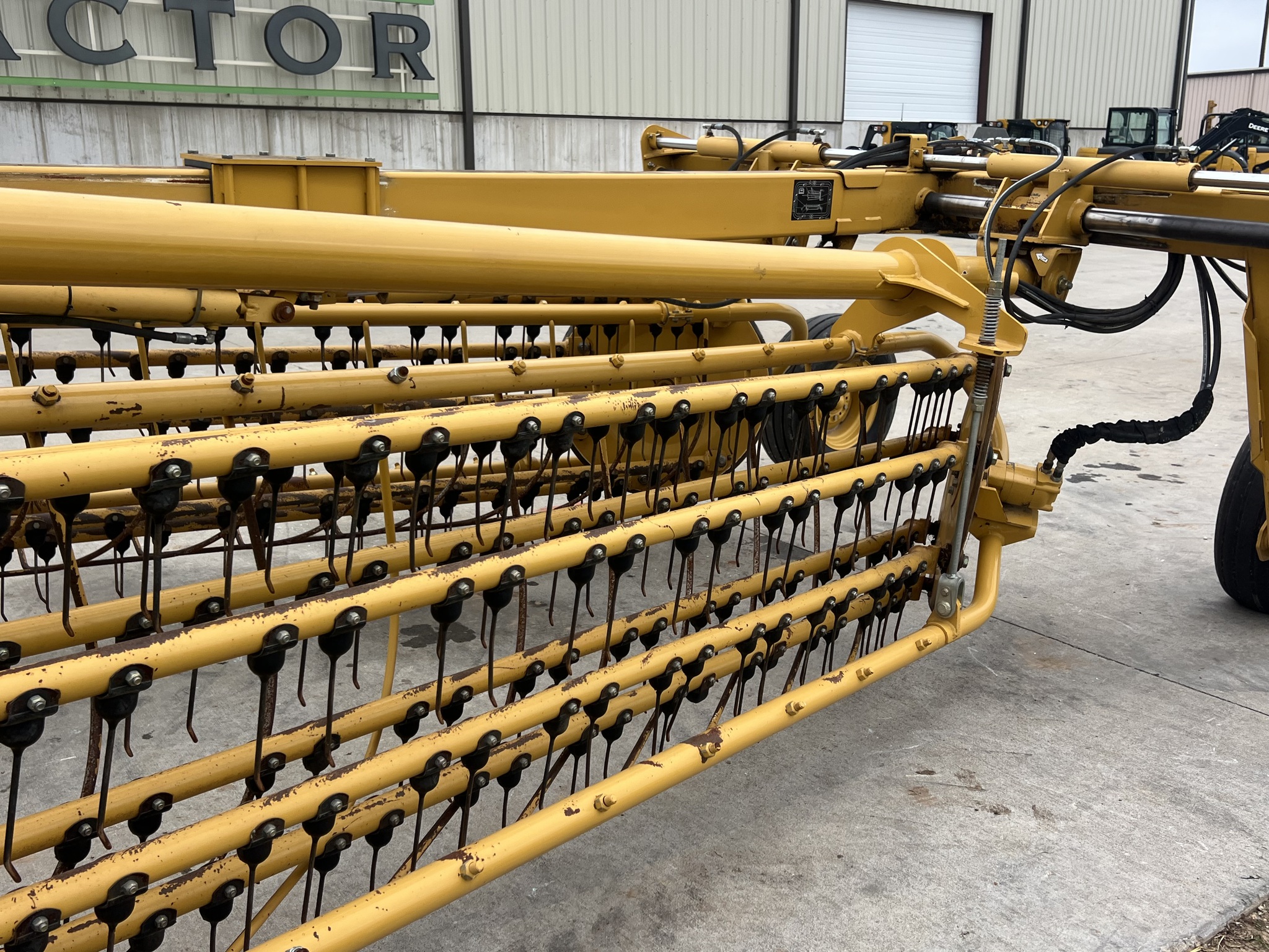  2019 Vermeer R2800 at Heritage Tractor in Rogersville, MO