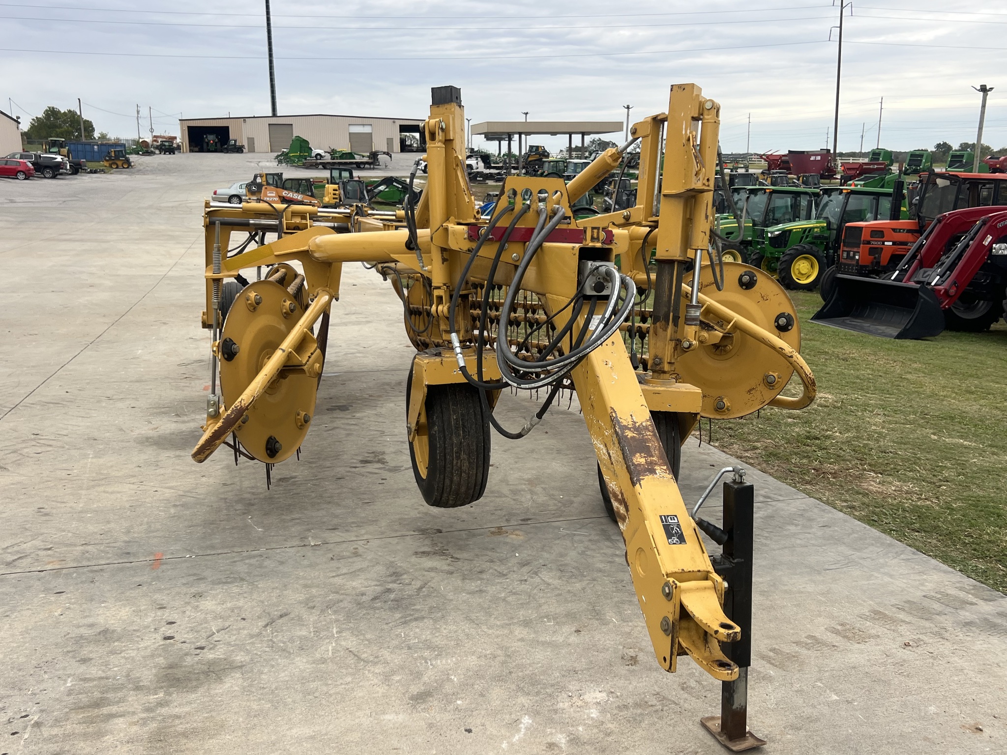  2019 Vermeer R2800 at Heritage Tractor in Rogersville, MO