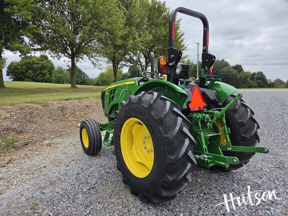 Photo of 2024 John Deere 5060E
