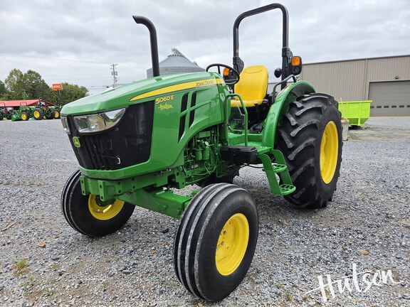 Photo of 2024 John Deere 5060E