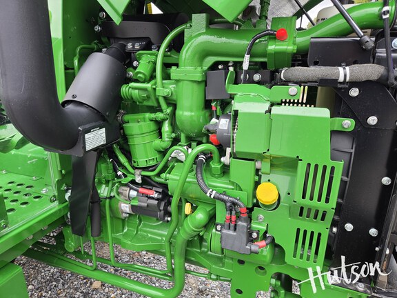 Photo of 2024 John Deere 5060E