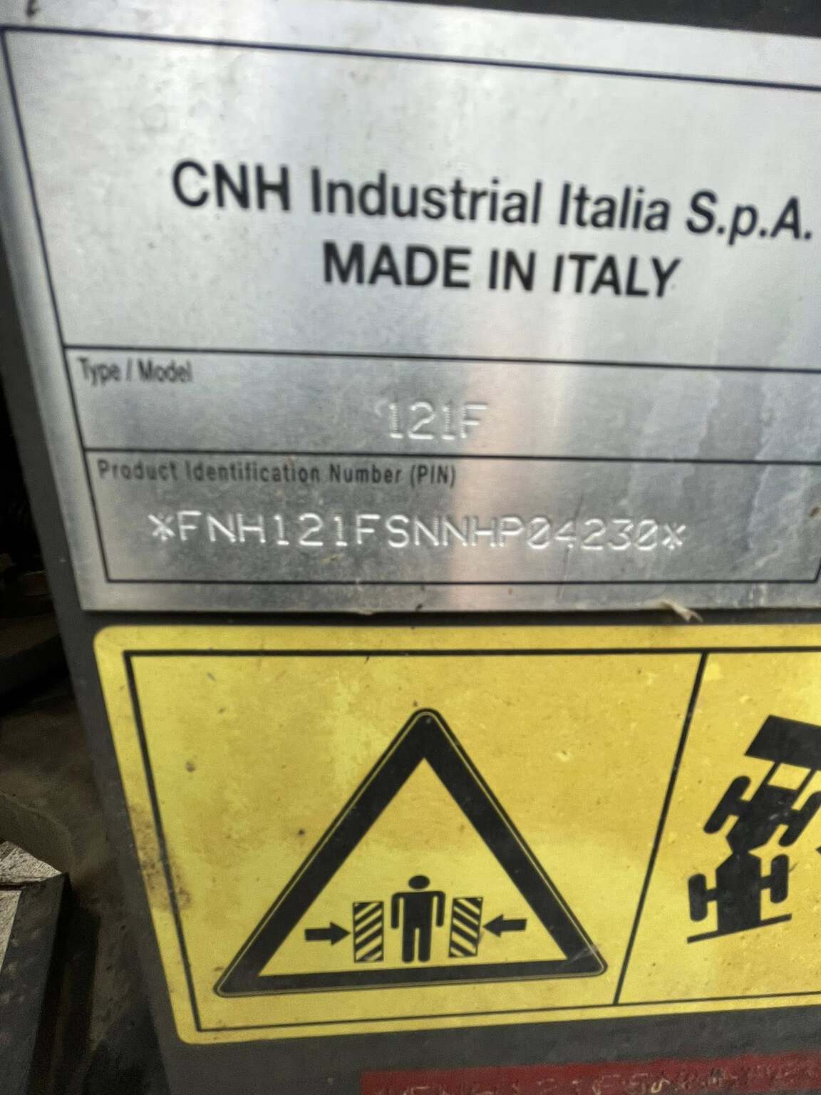 2021 Case 121F Image 2