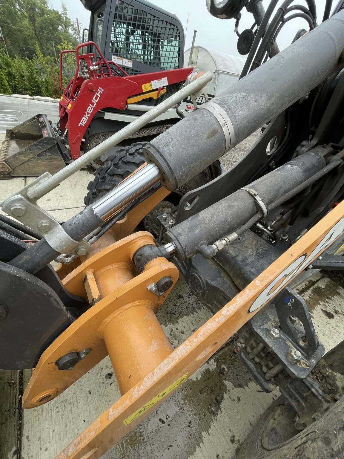 2021 Case 121F Image 29