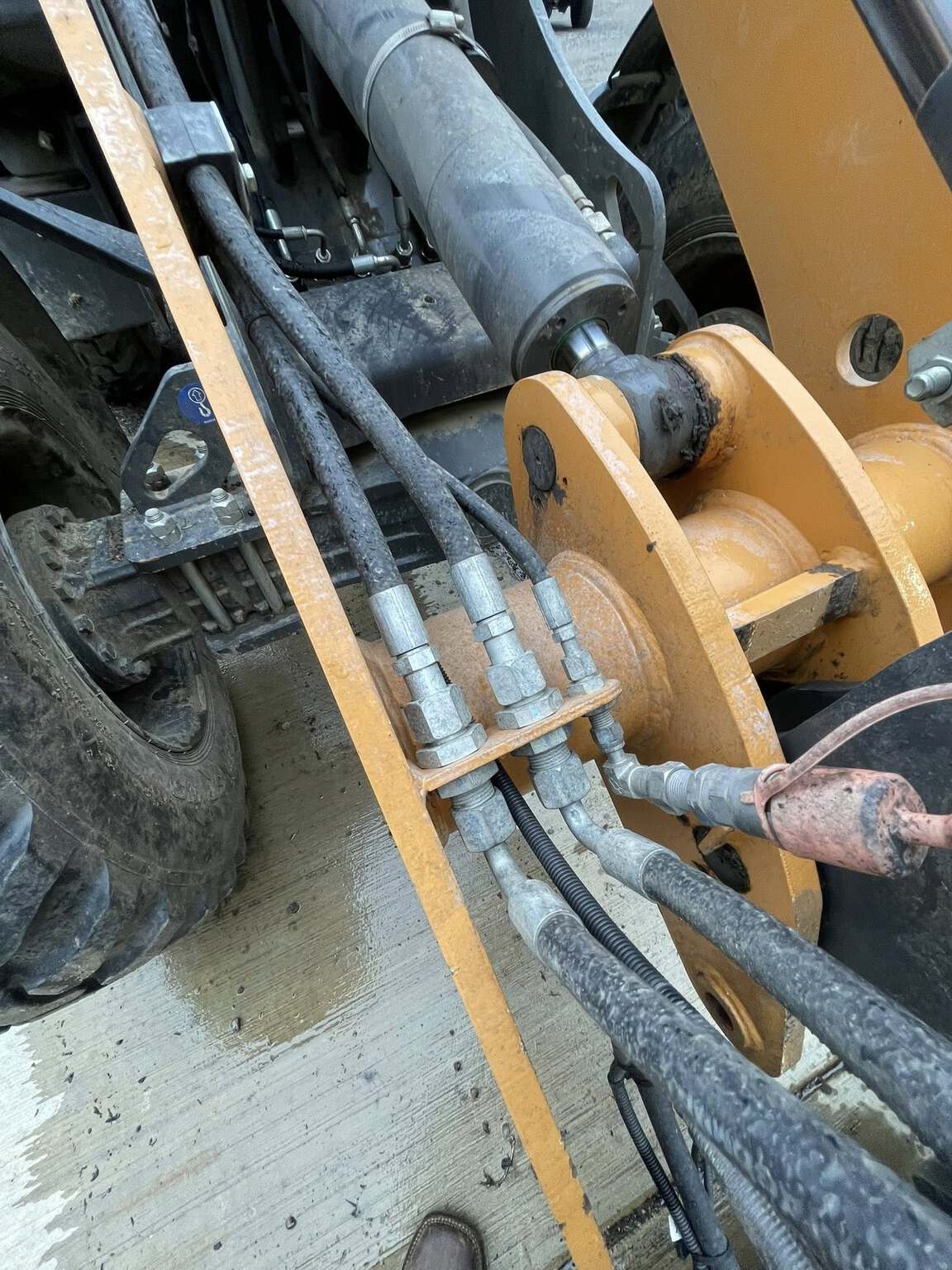 2021 Case 121F Image 14