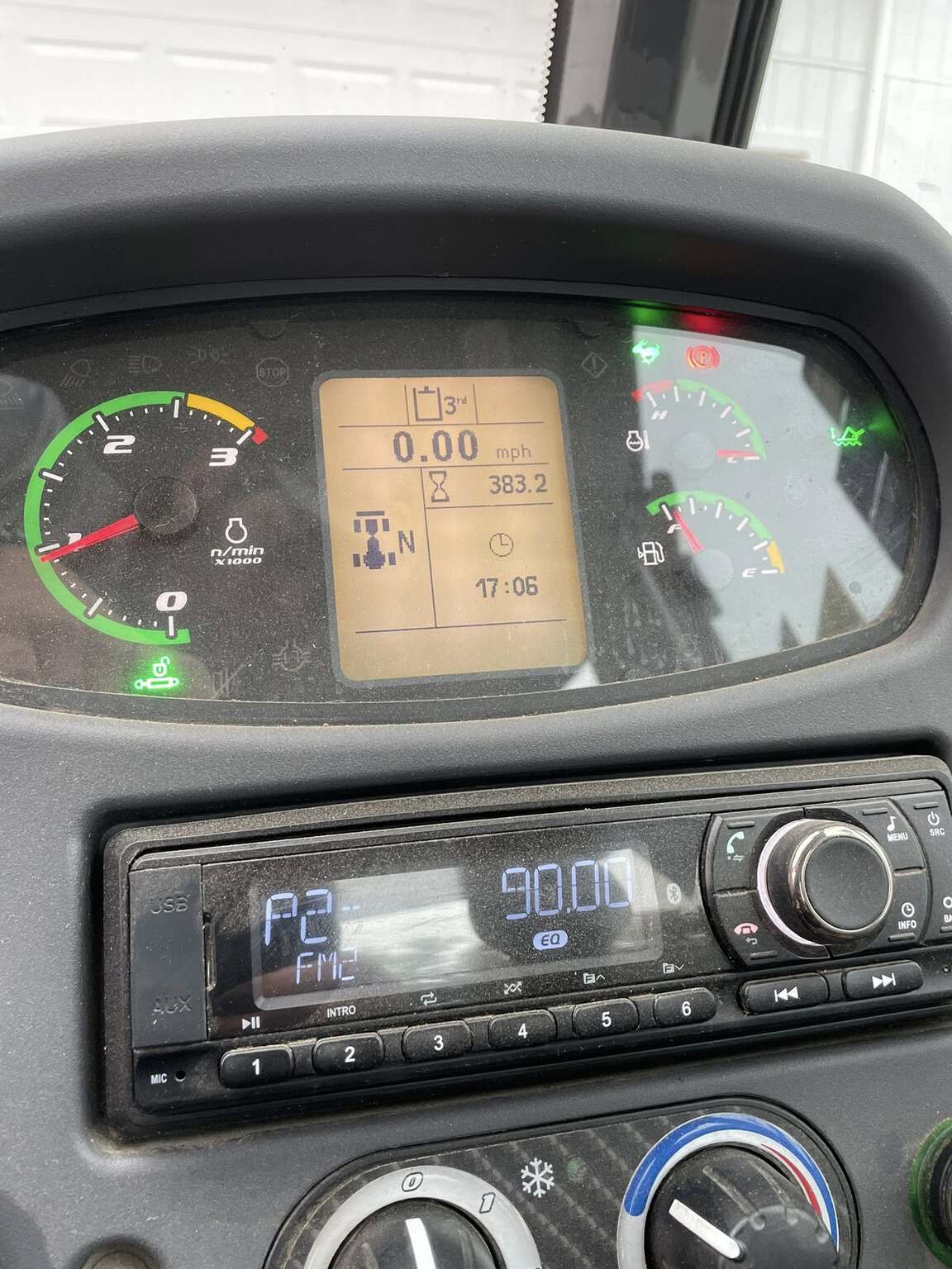 2021 Case 121F Image 6