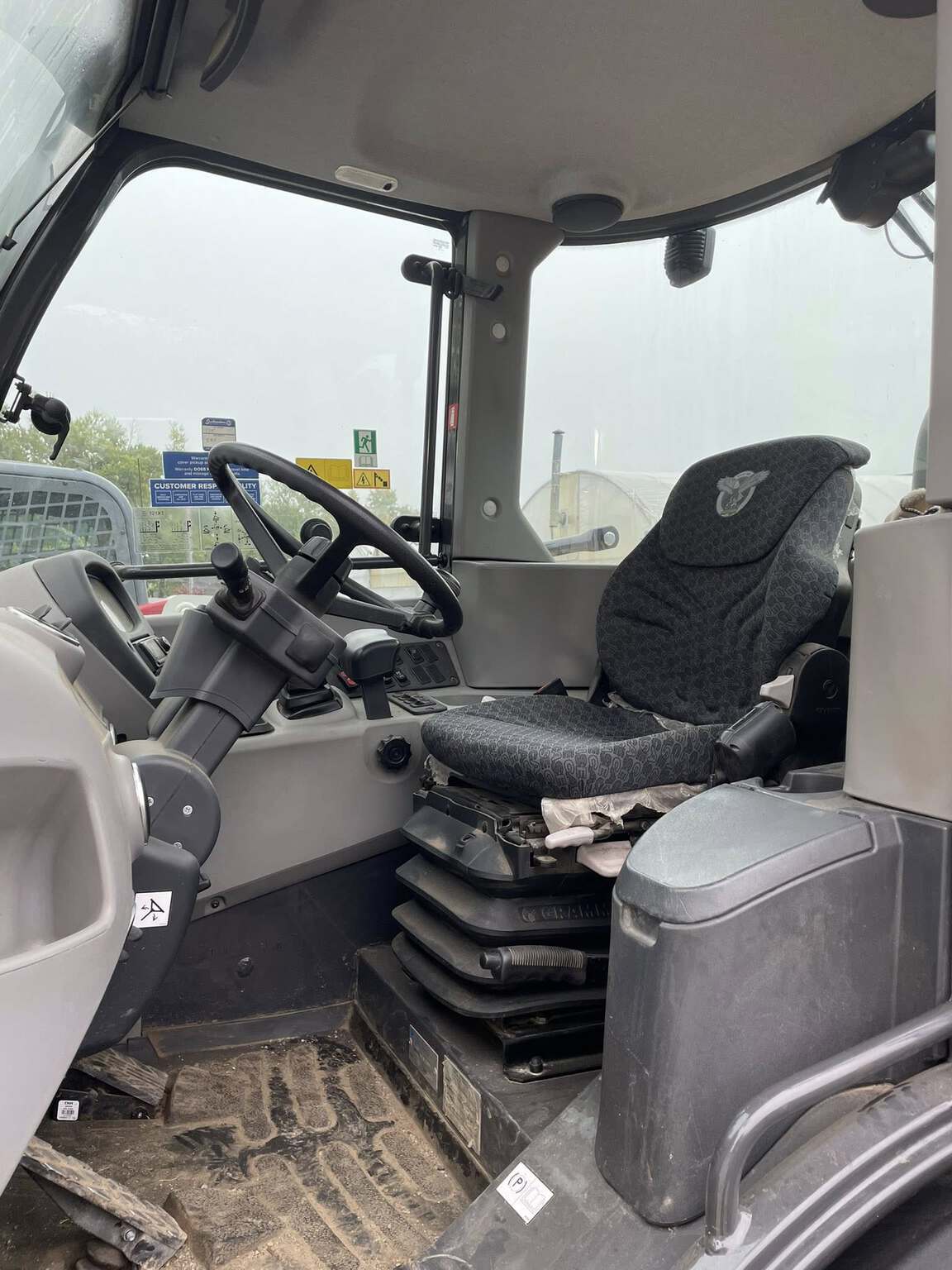 2021 Case 121F Image 4