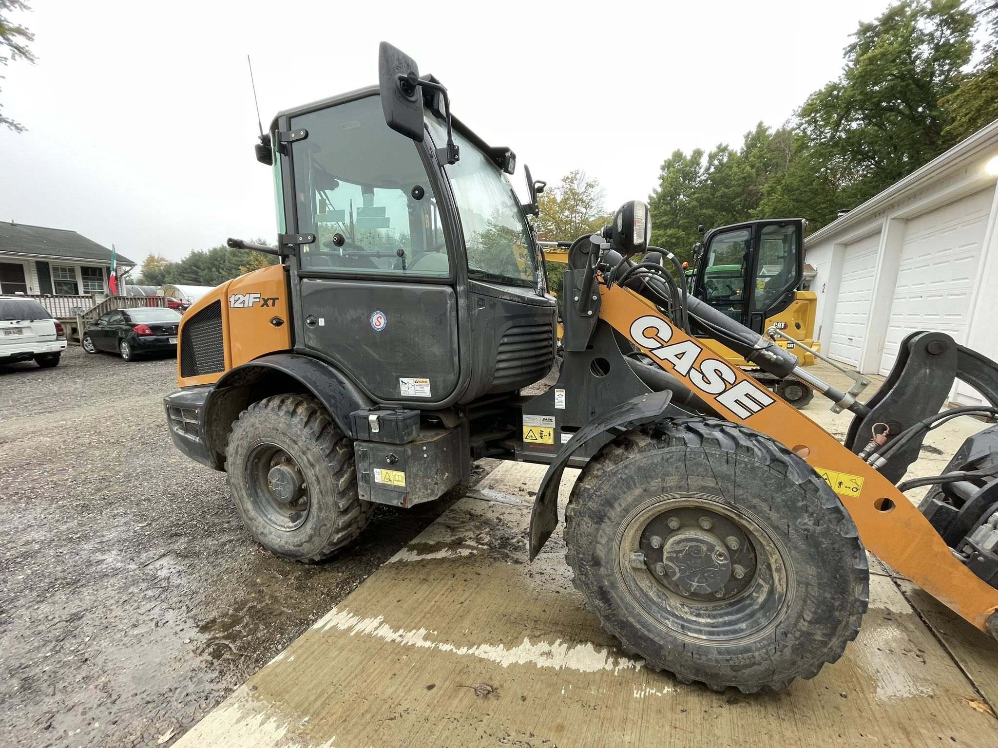 2021 Case 121F Image 25