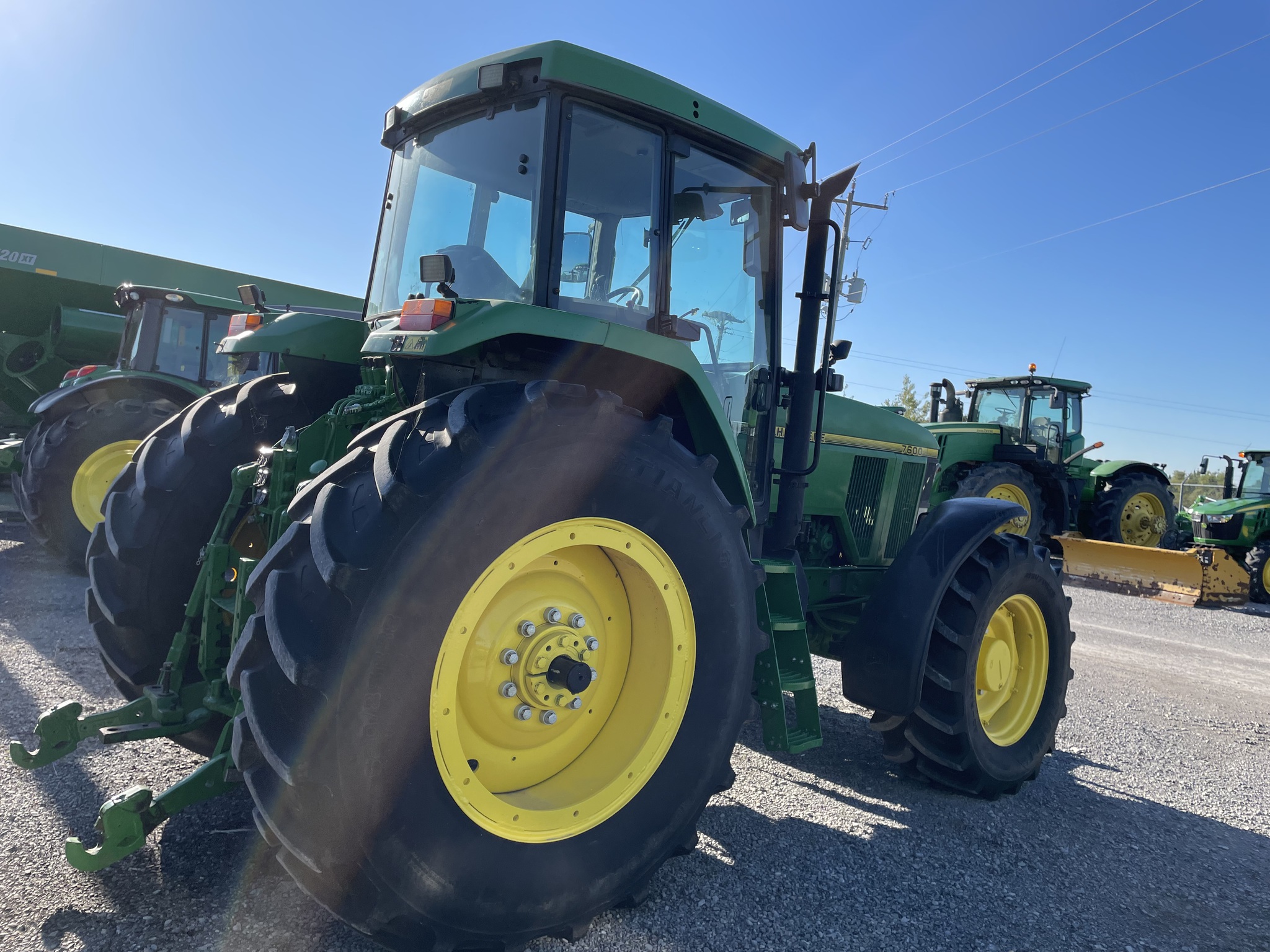 1995 John Deere 7600 Image 3