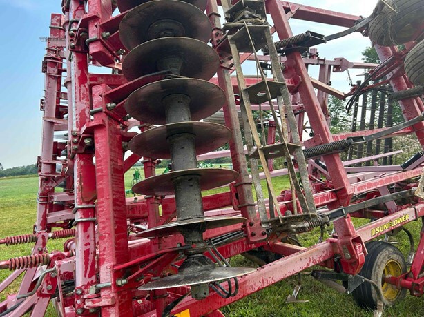 2010 Sunflower 6333 Image 5