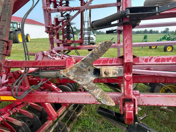 2010 Sunflower 6333 Image 9