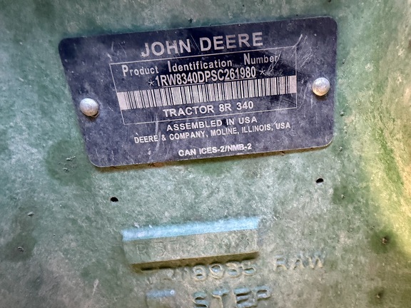 2025 John Deere 8R 340 - Photo40