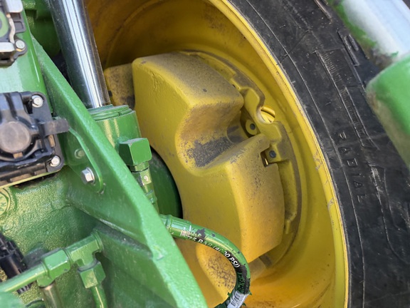 2025 John Deere 8R 340 - Photo17