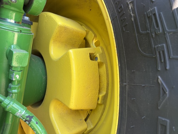 2025 John Deere 8R 340 - Photo17