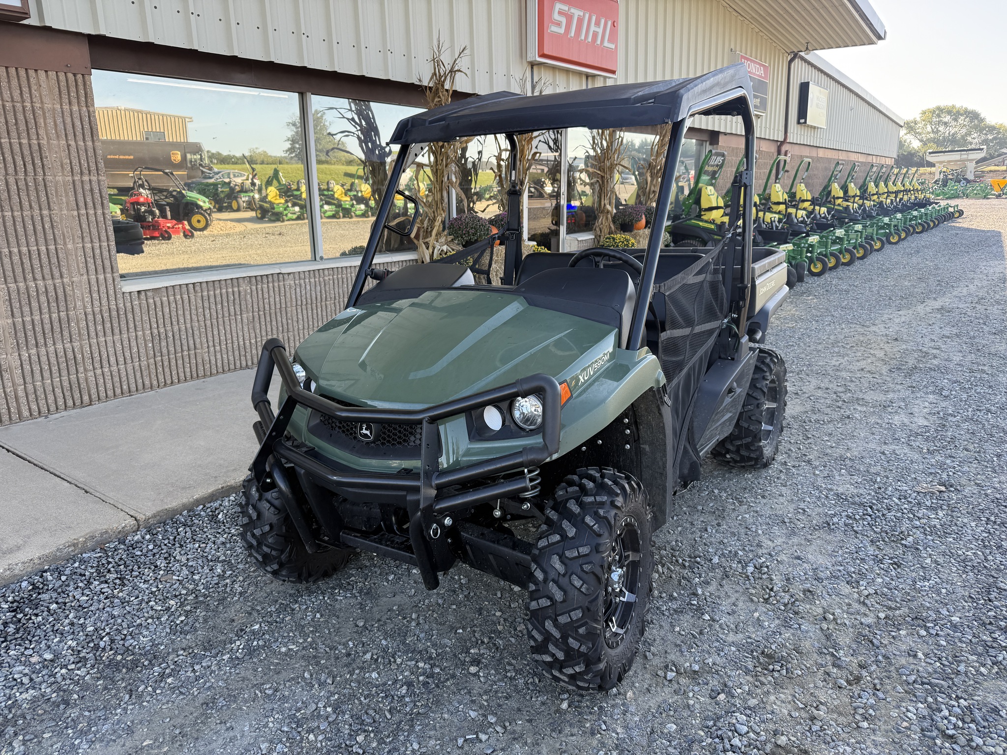 2025 John Deere 590M Image 2