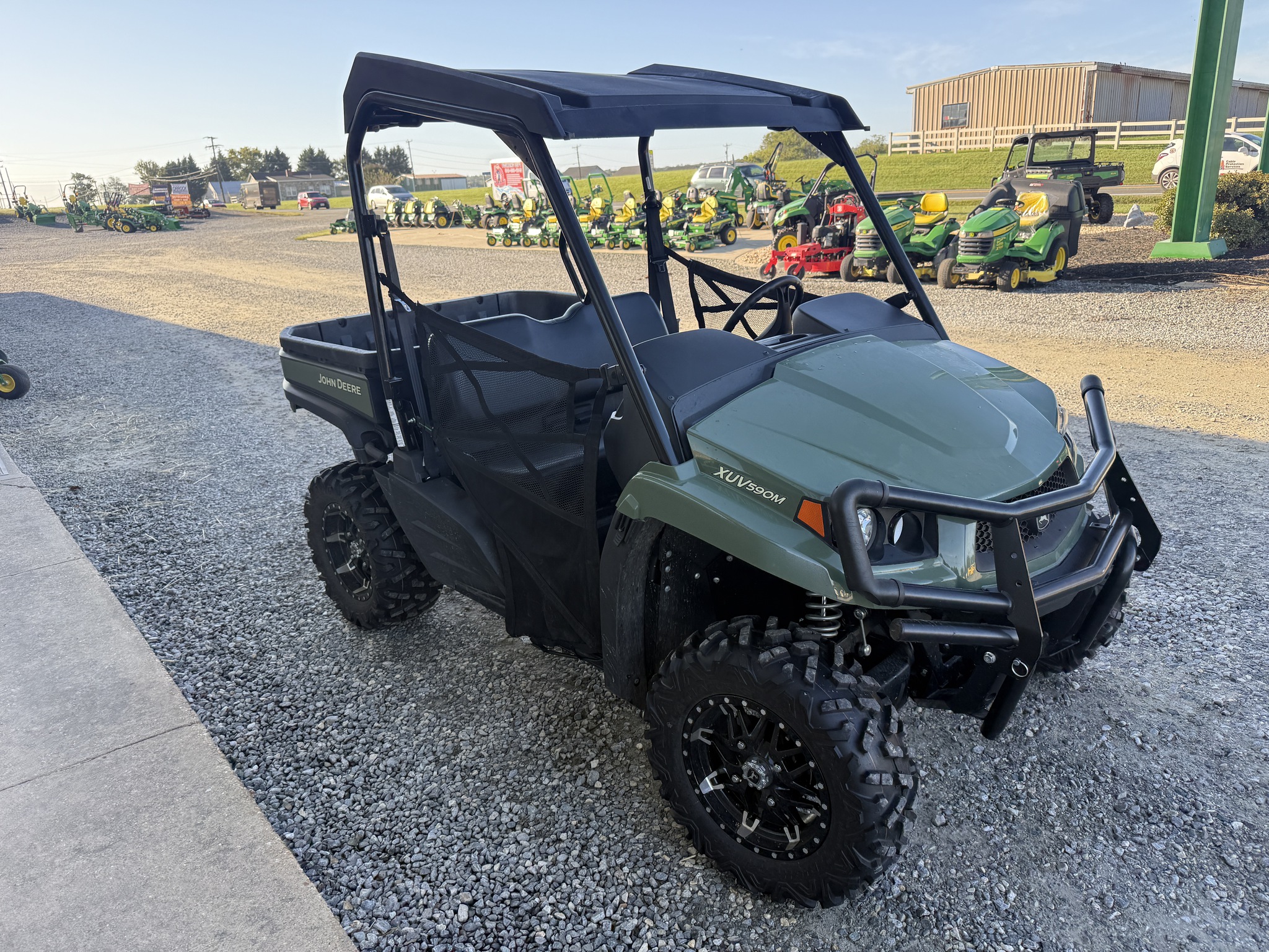 2025 John Deere 590M Image 3