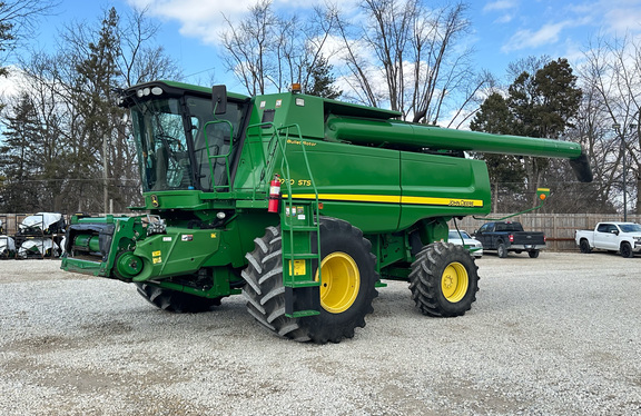 2009 John-Deere 9770 STS