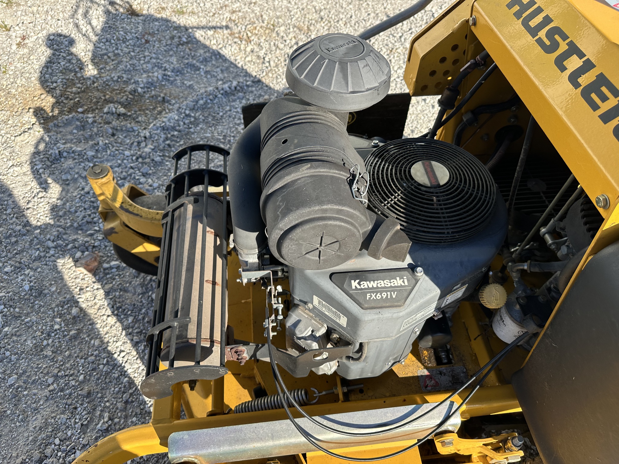  2014 Hustler Super S 52 at Heritage Tractor in Joplin, MO