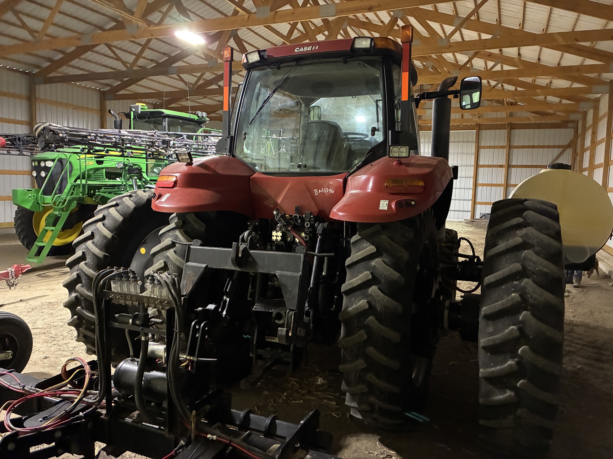 2010 Case IH Magnum 180 Image 5