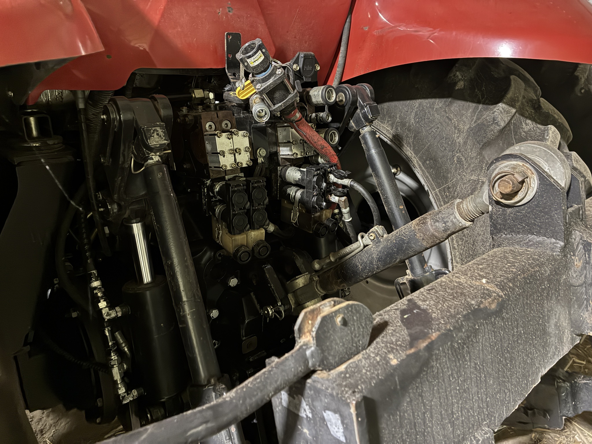 2010 Case IH Magnum 180 Image 8