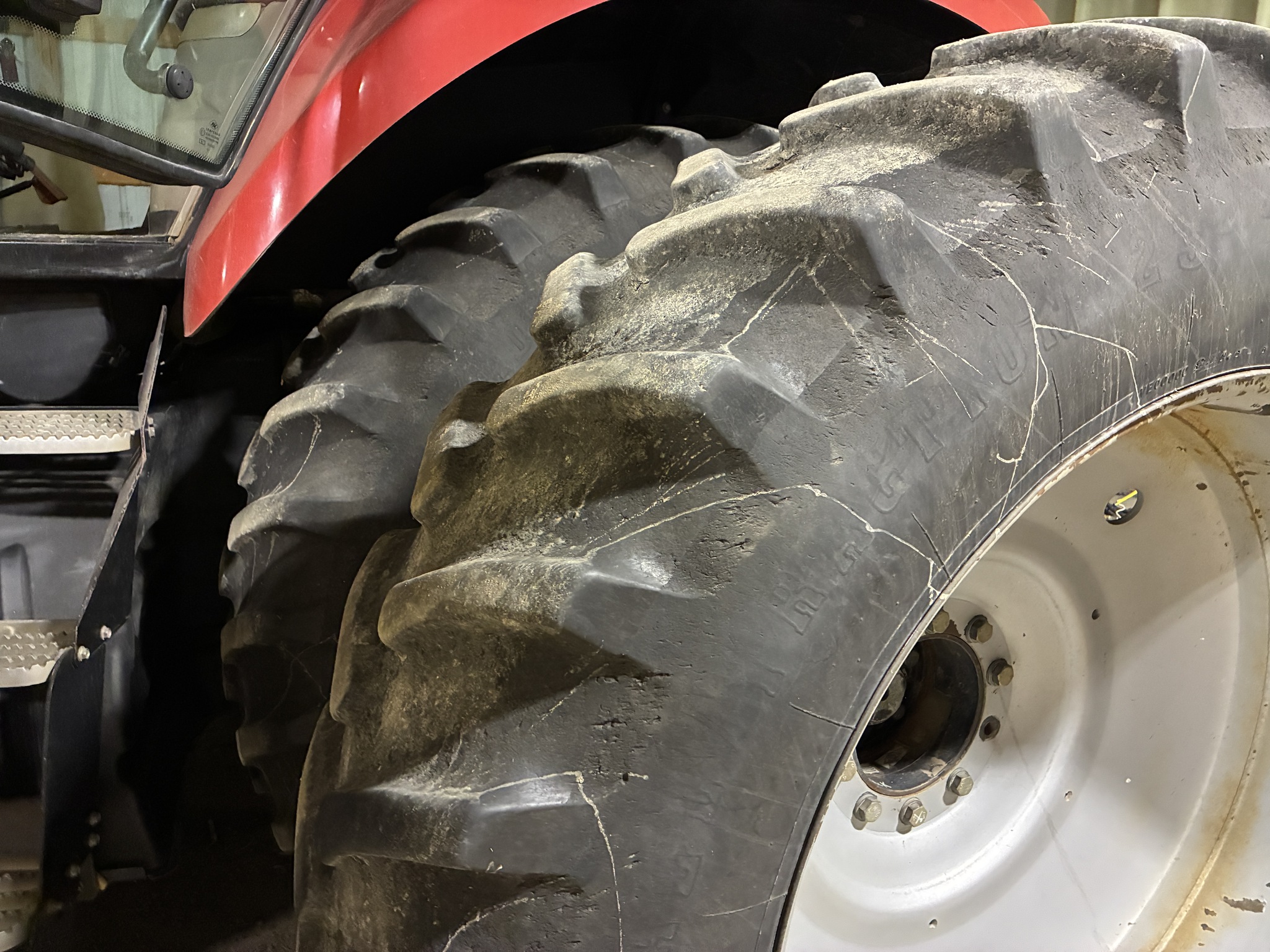 2010 Case IH Magnum 180 Image 9