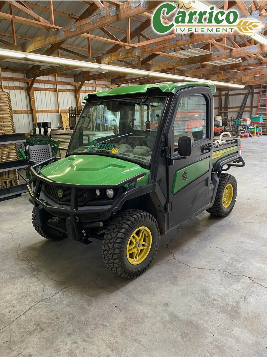 2023 John Deere XUV 835R Image 1