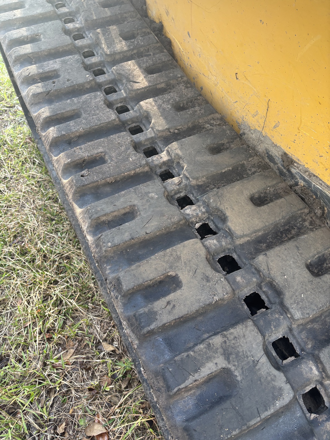 2021 John Deere 333G Image 5