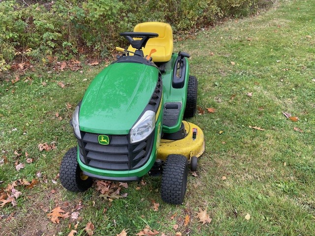 2020 John Deere E120 Image 6