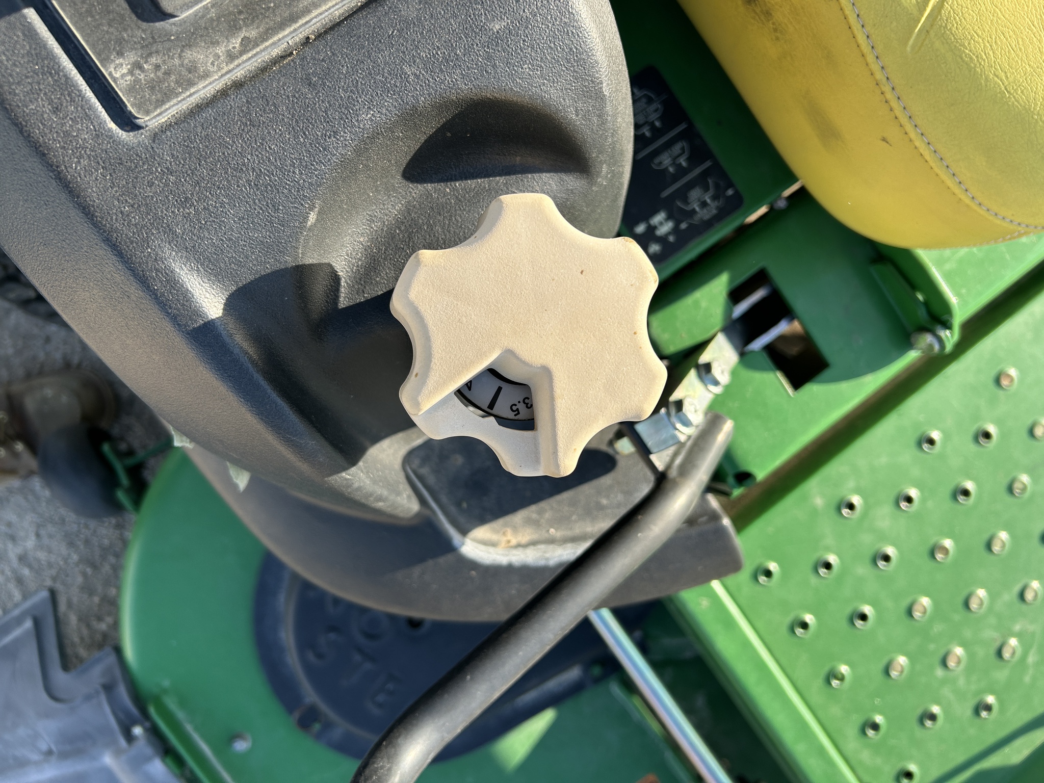 2009 John Deere 997 Image 9