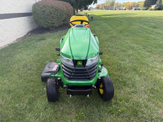 Used 2025 John Deere X330 Lawn & Garden Tractors at Koenig Equipment in Tipp City, OH - PhotoXL6