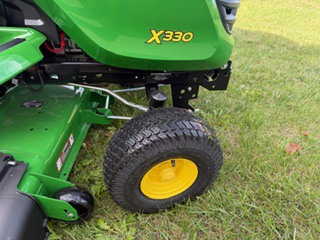 Used 2025 John Deere X330 Lawn & Garden Tractors at Koenig Equipment in Tipp City, OH - Photo12