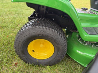 Used 2025 John Deere X330 Lawn & Garden Tractors at Koenig Equipment in Tipp City, OH - PhotoXL11
