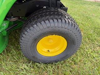 Used 2025 John Deere X330 Lawn & Garden Tractors at Koenig Equipment in Tipp City, OH - PhotoXL13