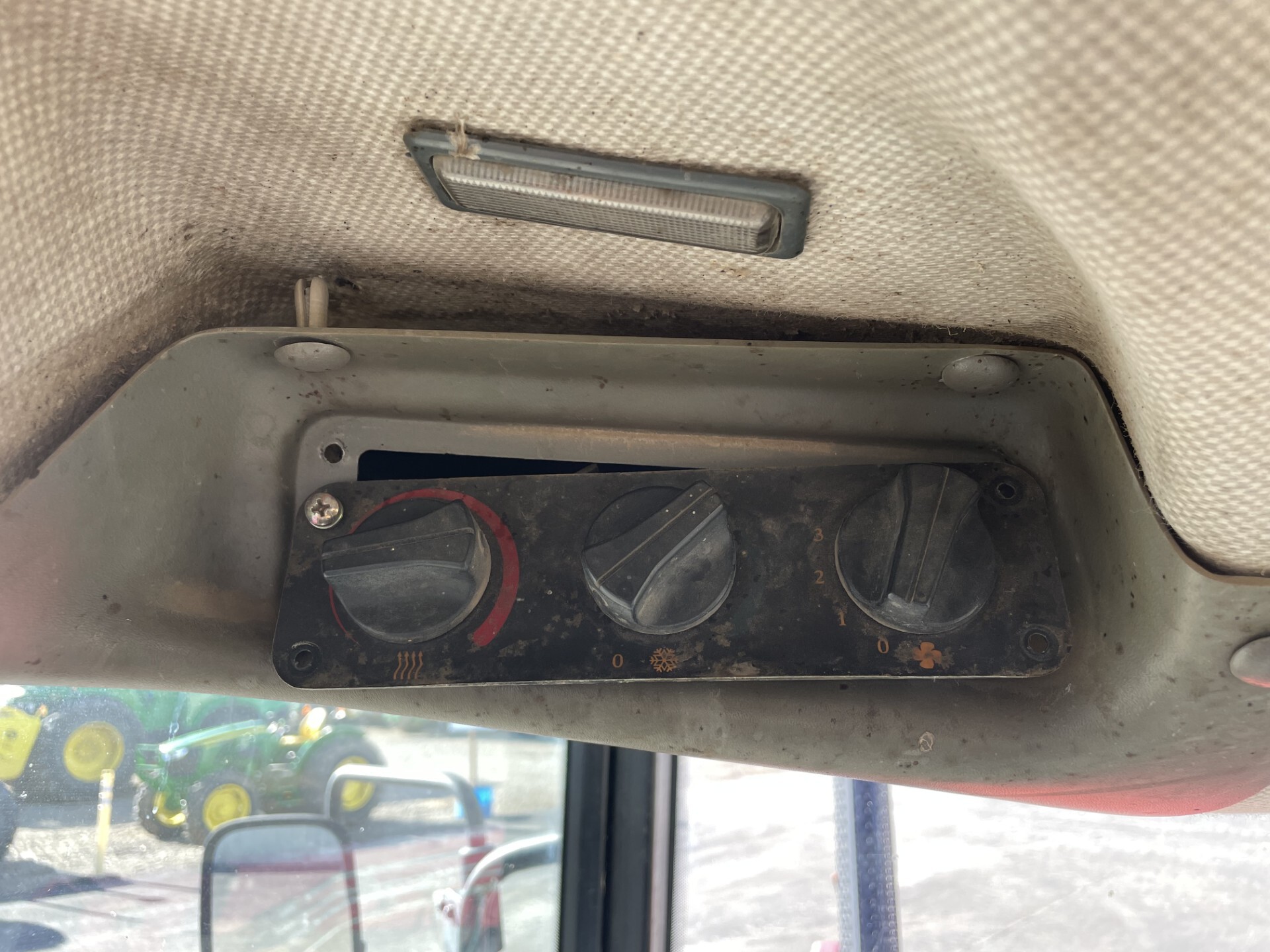 2006 Case IH JX95 Image 38