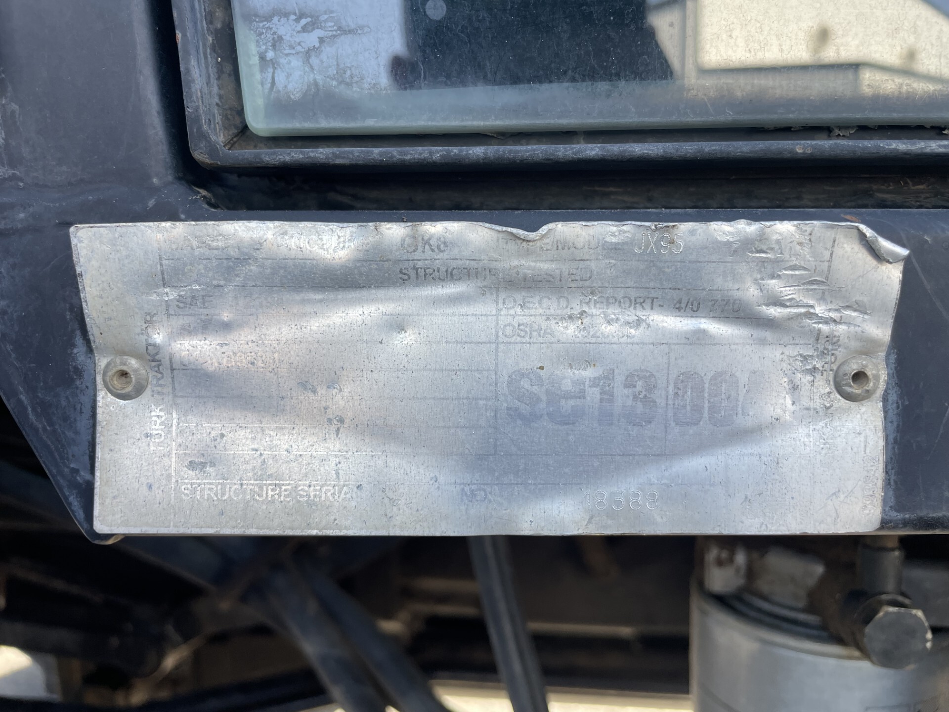 2006 Case IH JX95 Image 40