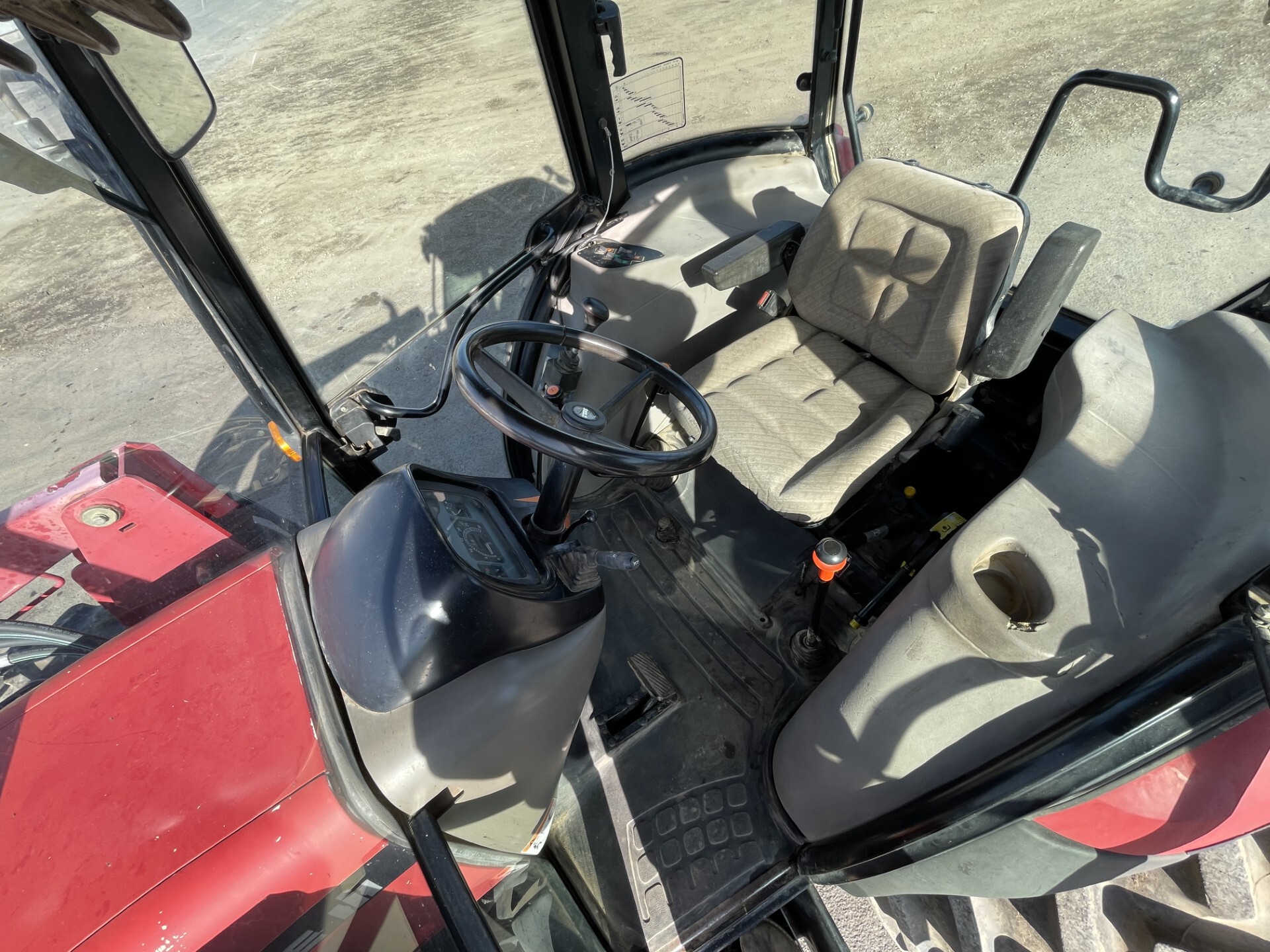 2006 Case IH JX95 Image 29