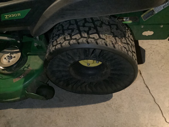 Photo of 2019 John Deere Z930R