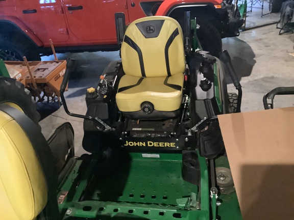 Photo of 2019 John Deere Z930R