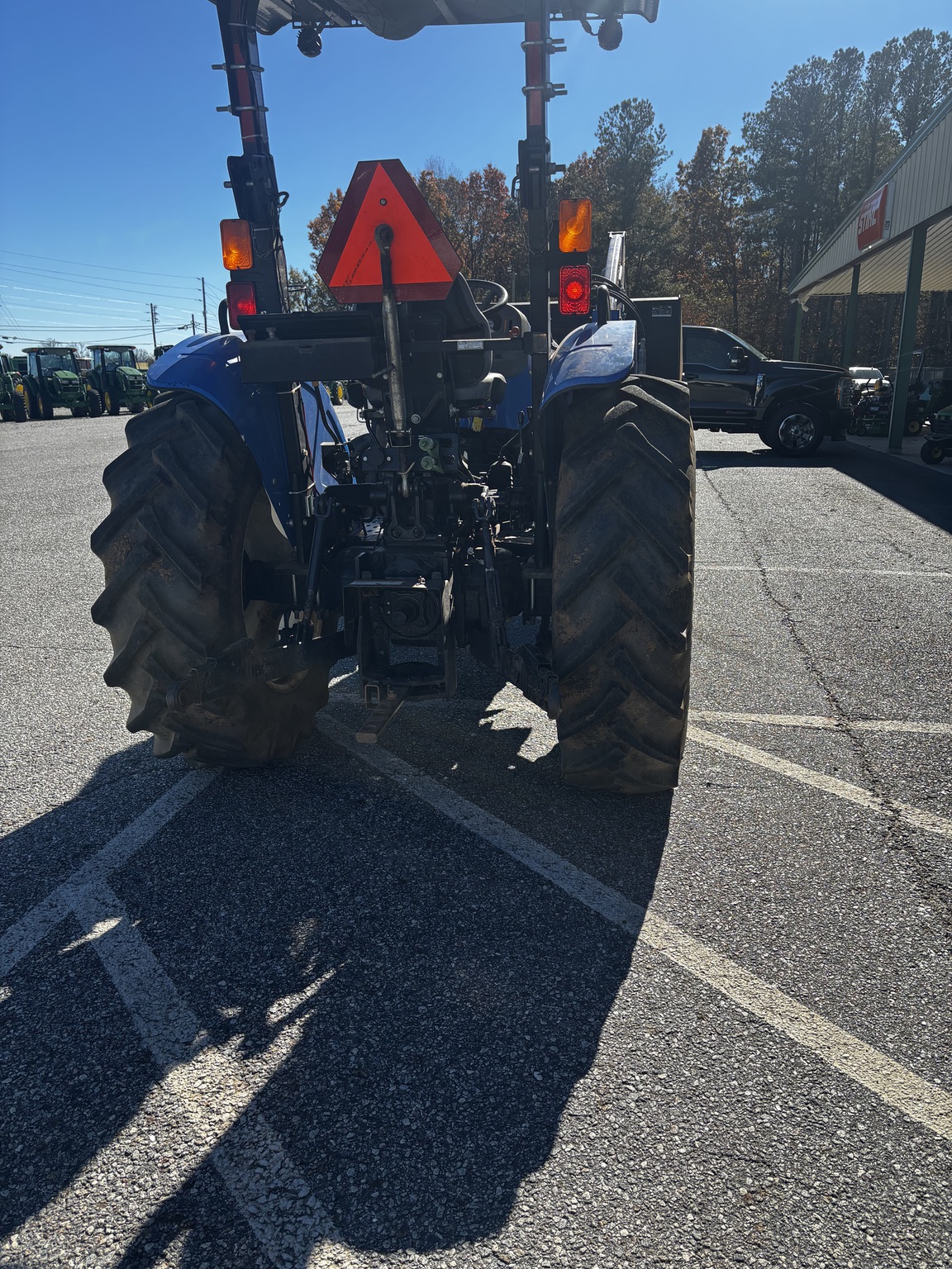 2018 New Holland Workmaster 60 Image 4